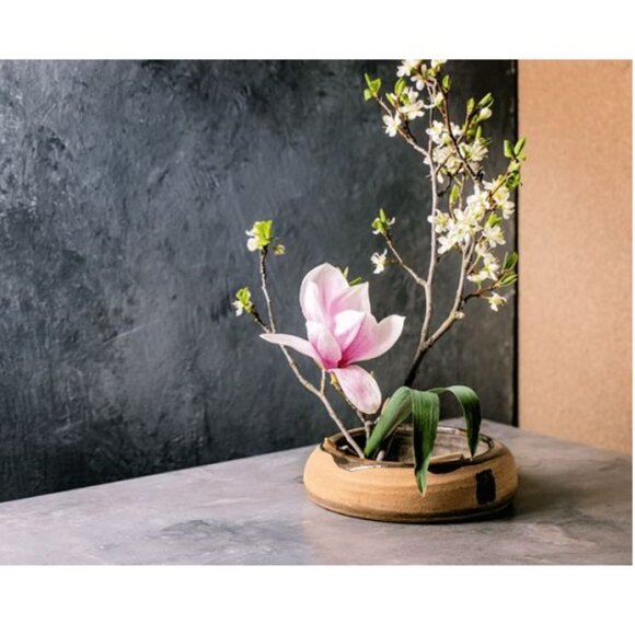 Studio Art Ikebana Frog Dish Vase on Pedestal Artist Signed - Picture 7 of 8